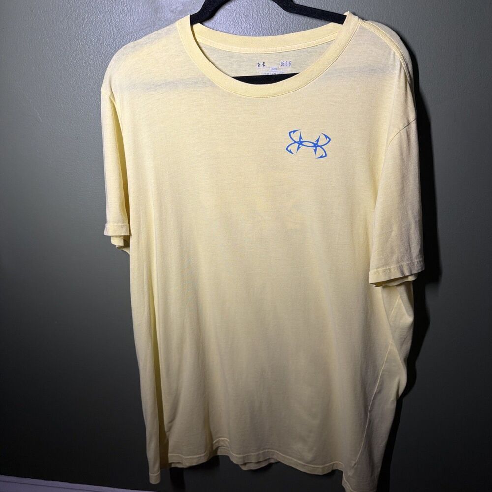 Under Armour Fish HeatGear Long Sleeve Shirt Men’s Size Large Yellow Loose Fit